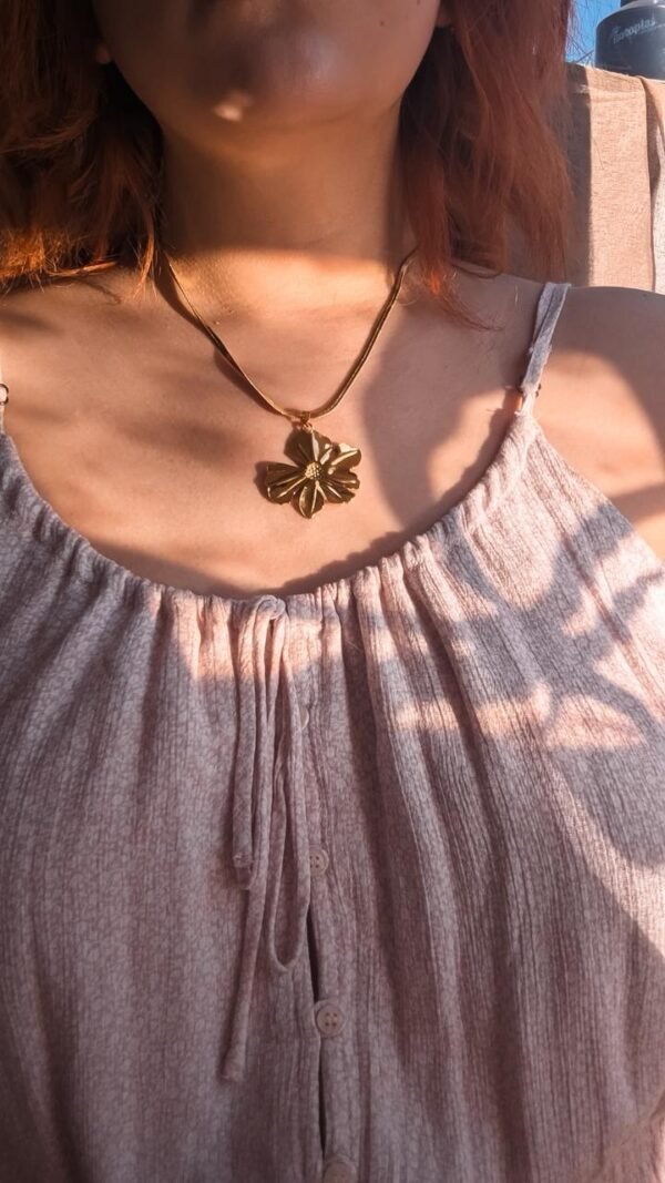 877add35-35d6-4ceb-8f38-eb2cdf1a6032 Girasol